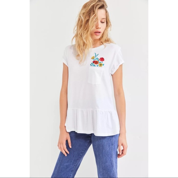 UO Future State Wildflower Peplum Tee - Picture 3 of 6
